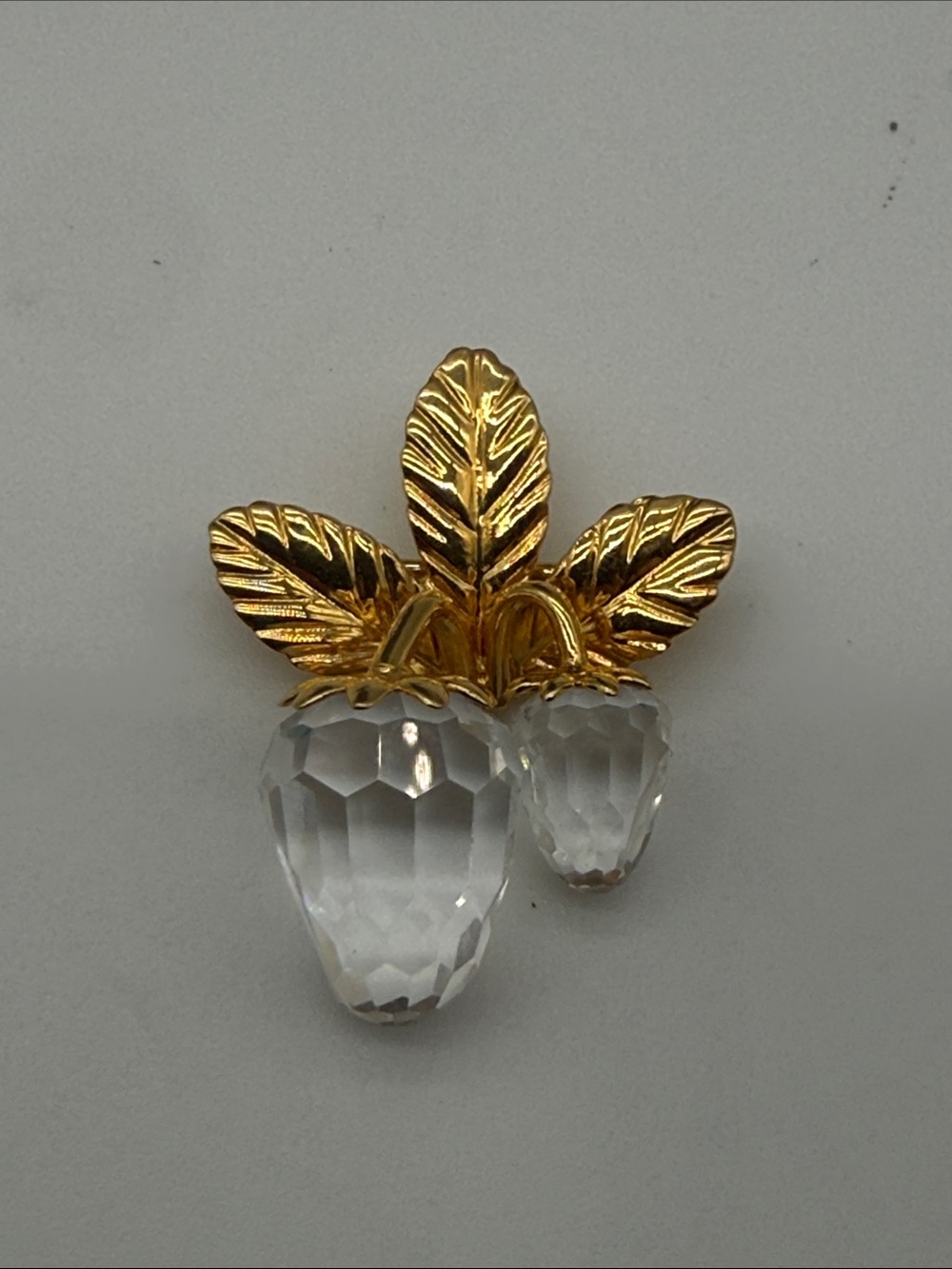 Vintage Swarovski Crystal Memories Strawberry Brooch Pin Gold Plated Crystal